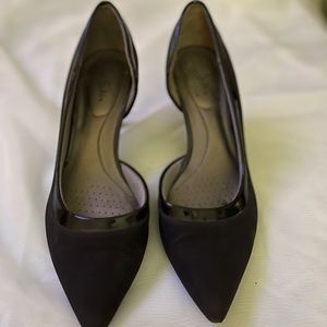 Black kitten heel dress shoes